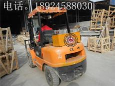 深圳南山飛達(dá)叉車吊車出租 專業(yè)設(shè)備租賃服務(wù)，助力企業(yè)高效運(yùn)作